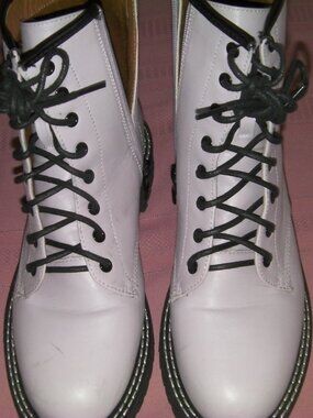 Ankle Boots, Light Lavender size 8-1/2